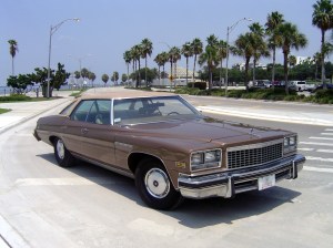 1976_Buick_LeSabre_Custom